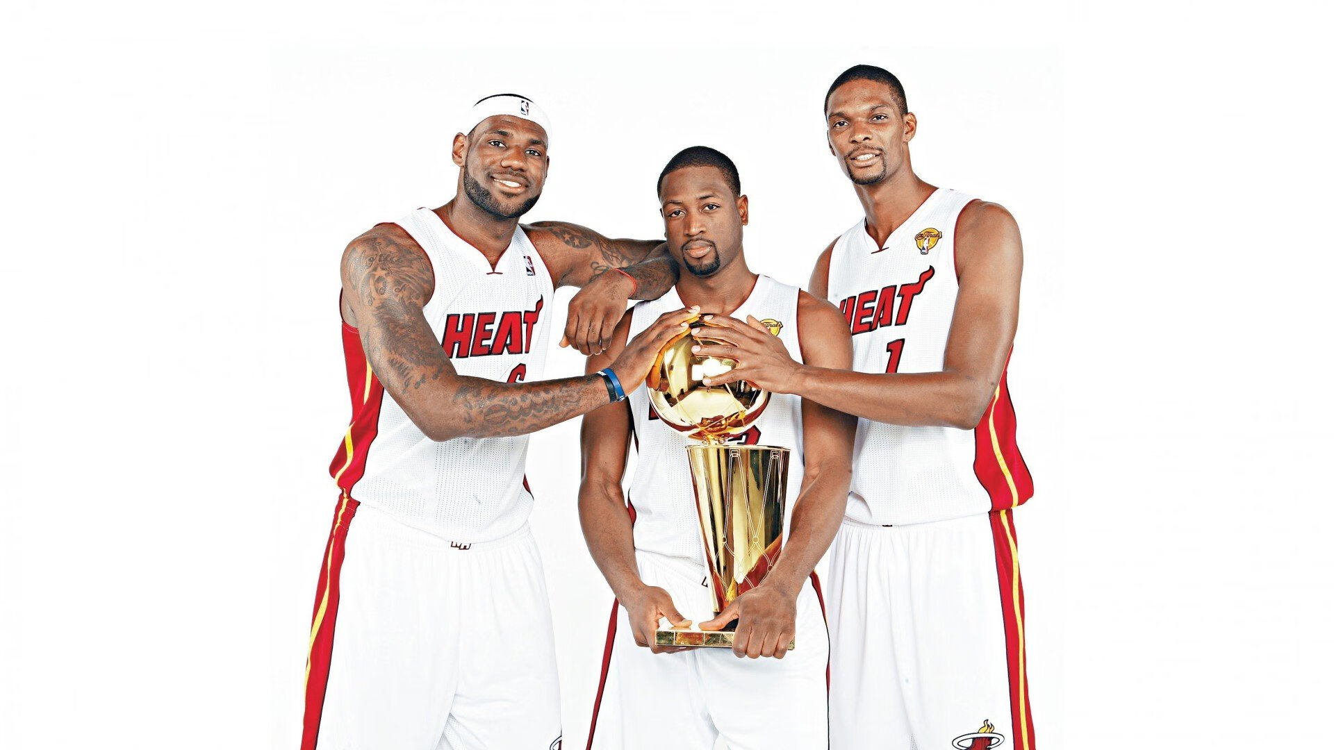 球队是否通过调整跑动节奏扰乱对方防守重心，球队规定