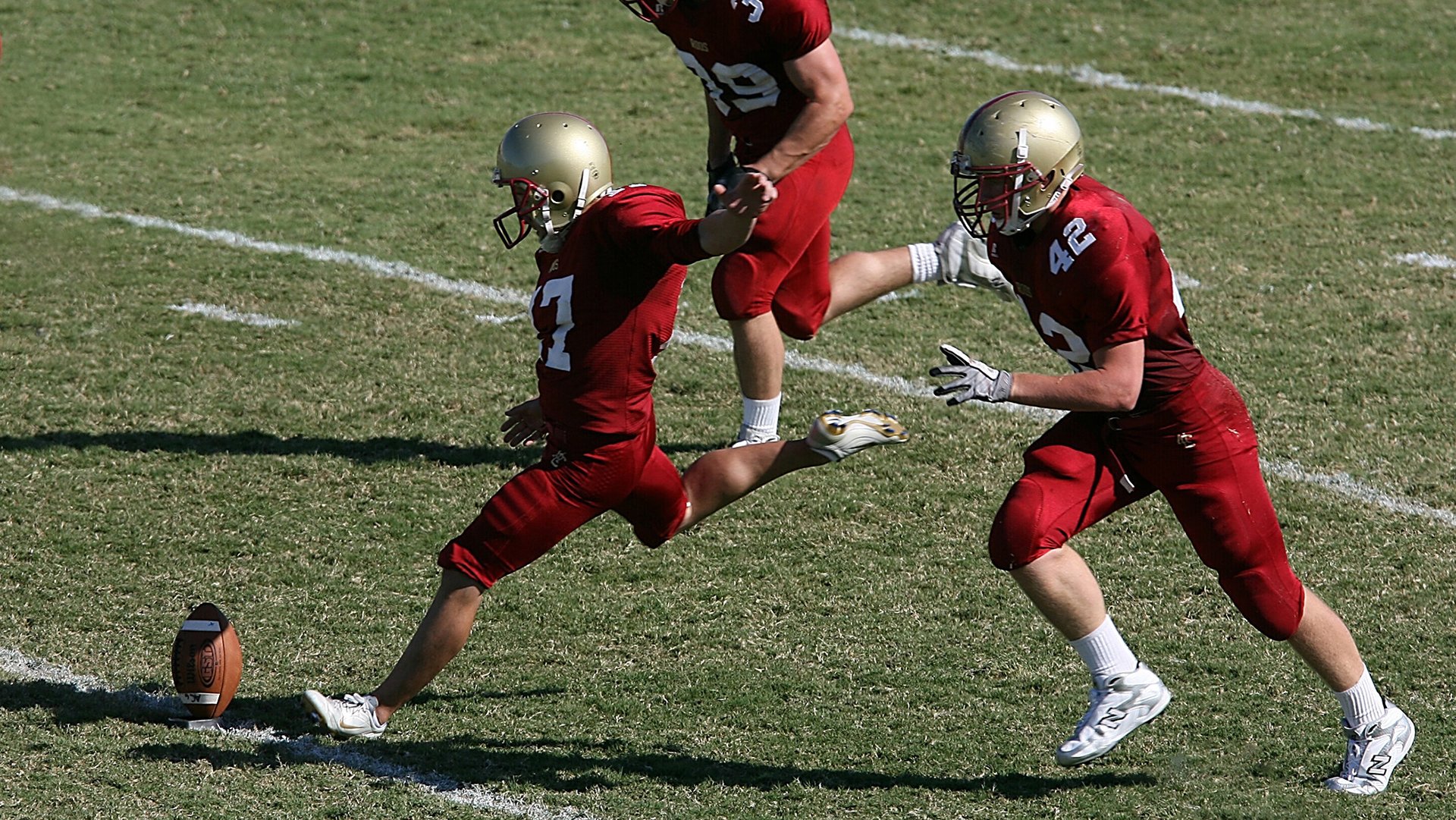 mk体育app下载-“胡利安·门德斯的快速反击与进攻组织，成为阿根廷美洲狮队的新动力”