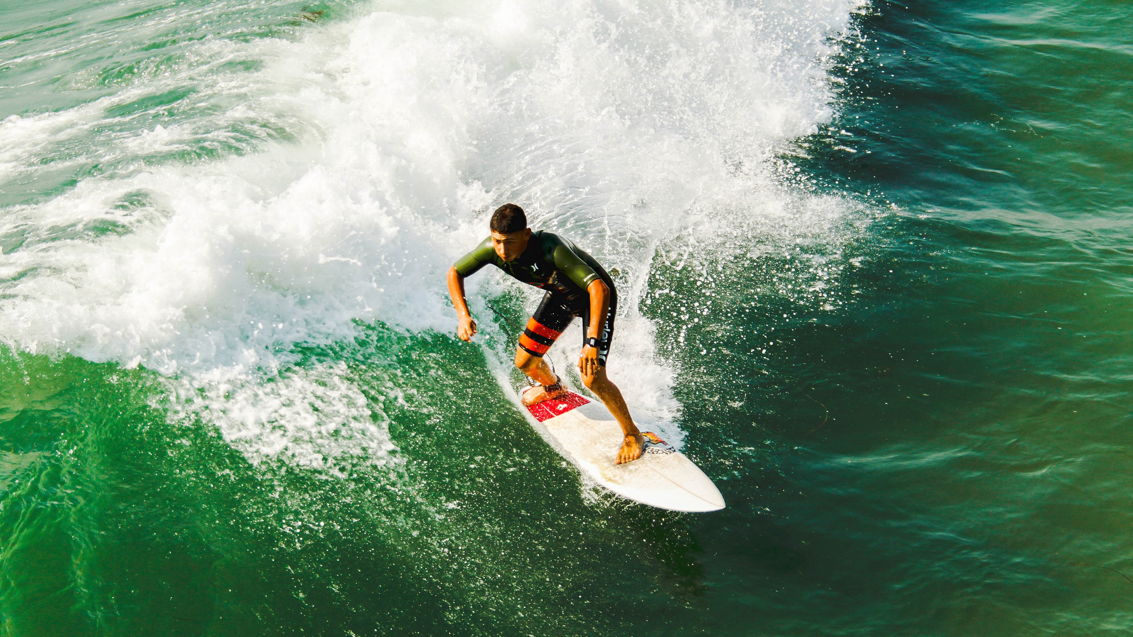 弗朗索瓦·霍尔茨豪伊泽：关键时刻的突破，让南非队攻守兼备，霍伊费尔德
